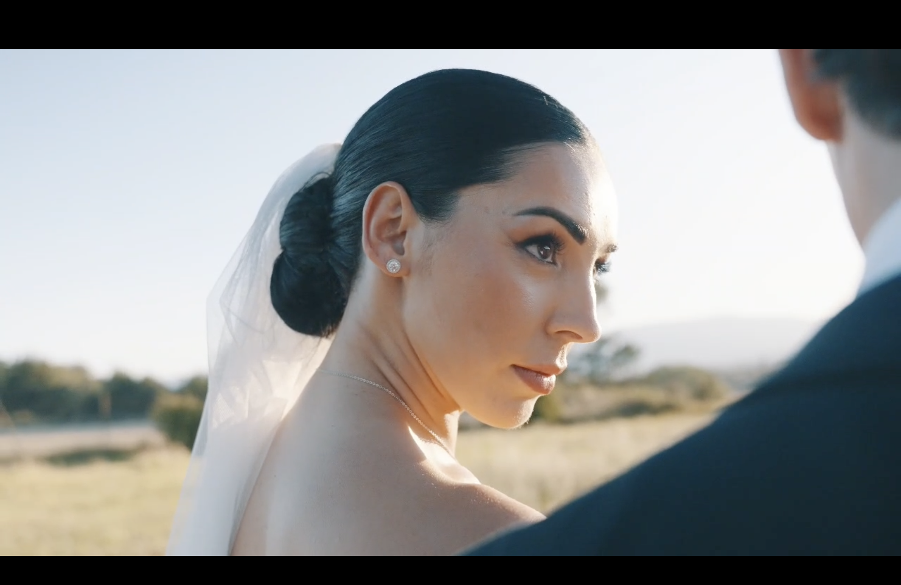 Fotograma de una película de boda grabada en Navarra por Nupcia Studio